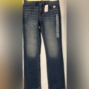 NWT Old Navy Mens Straight Leg Built in Flex Jeans 👖 Size 38 W X 34 L